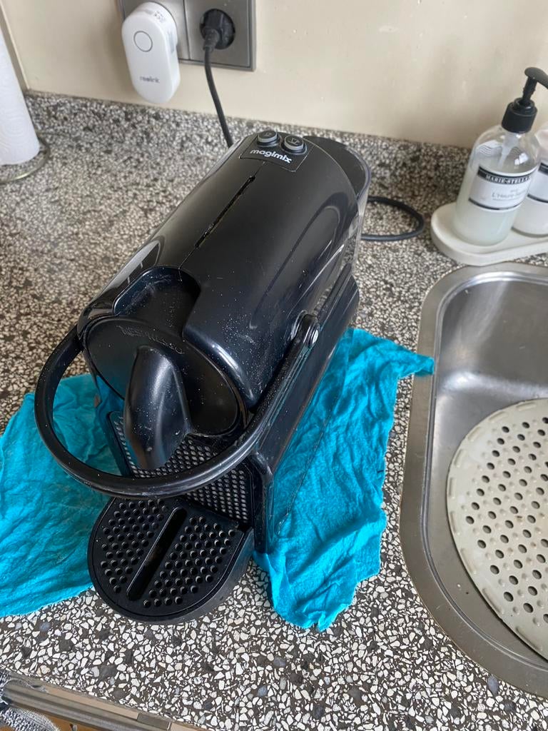 Nespresso, Witgoed en Apparatuur, Koffiezetapparaten, Ophalen of Verzenden, Gebruikt, Espresso apparaat