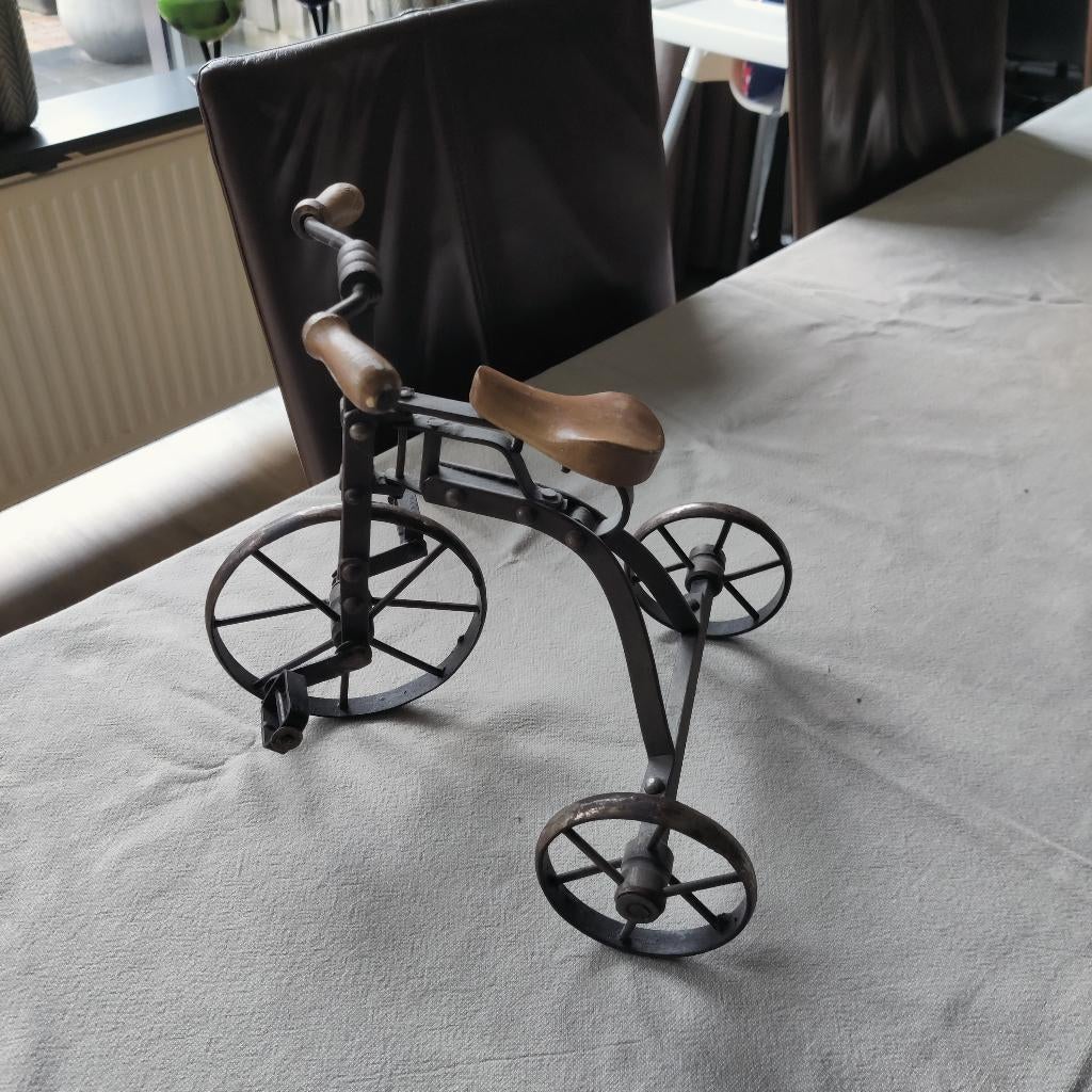 Decoratie fietsje, Ophalen