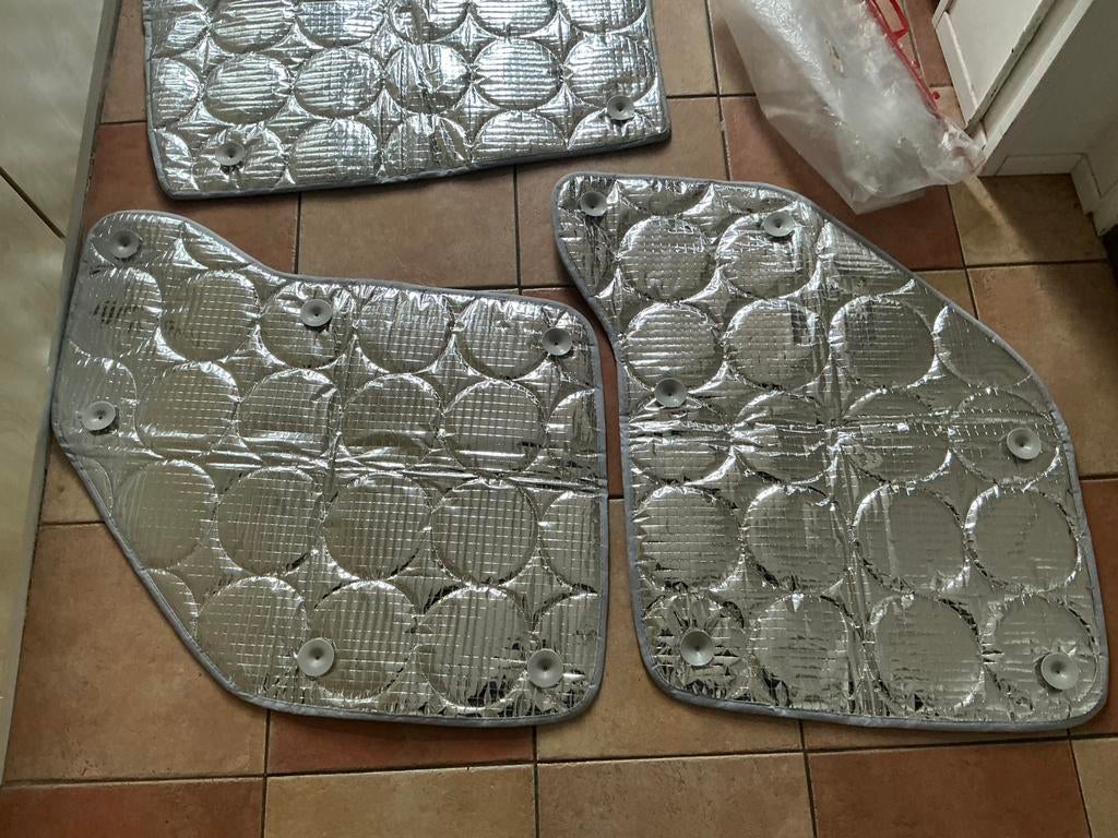 Ducato of Peugeot boxer camper raamisolatie zonwering., Ophalen of Verzenden, Zo goed als nieuw