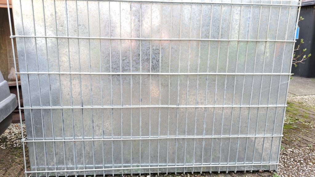 Schoon, sterke honden en katten bench, Dieren en Toebehoren, Ophalen, Zo goed als nieuw