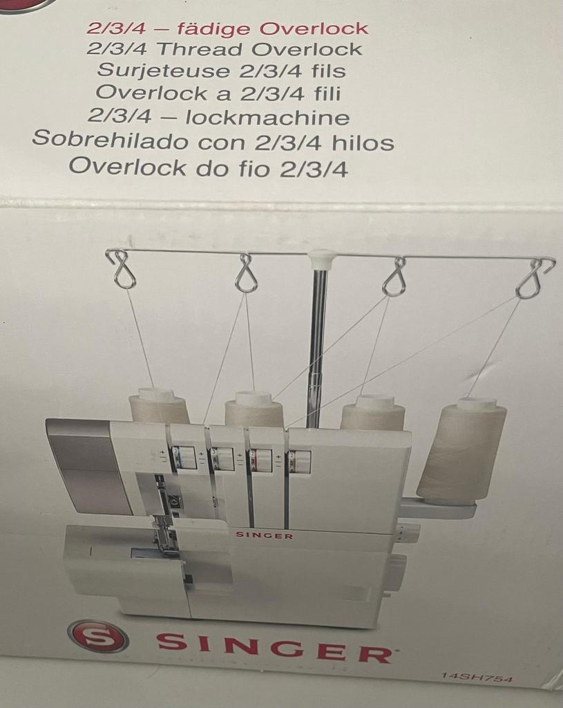 Overlock Singer 14SH754 lockmachine, Ophalen, Nieuw, Lockmachine, Singer