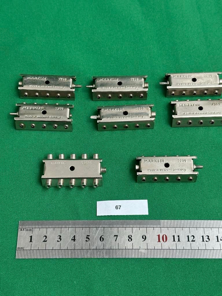 67- Märklin 8x 7209 Verdeelplaat - Made in Western Germany, Wisselstroom, Overige typen, Ophalen of Verzenden, Zo goed als nieuw