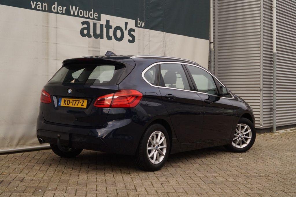 BMW 2 Serie 216d Active High Executive -LEER-LED-NAVI-ECC-, Keurmerk '100% Onderhouden', Gebruikt, Blauw, 3 cilinders