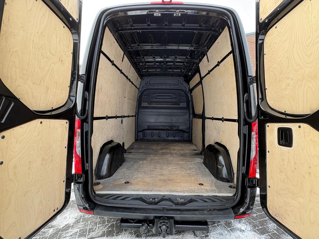 Mercedes-Benz Sprinter 211CDI L2H2 Carplay / M-bux / Camera, Voorwielaandrijving, Gebruikt, 4 cilinders, 116 pk