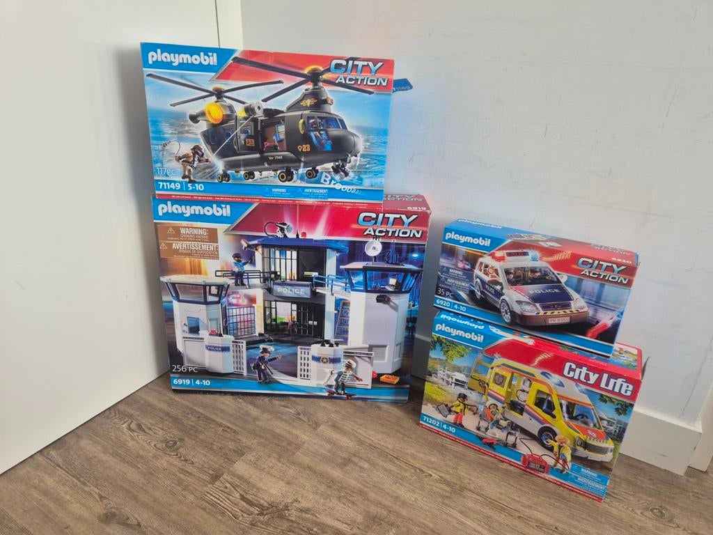 Playmobil politie set met ambulance, Ophalen
