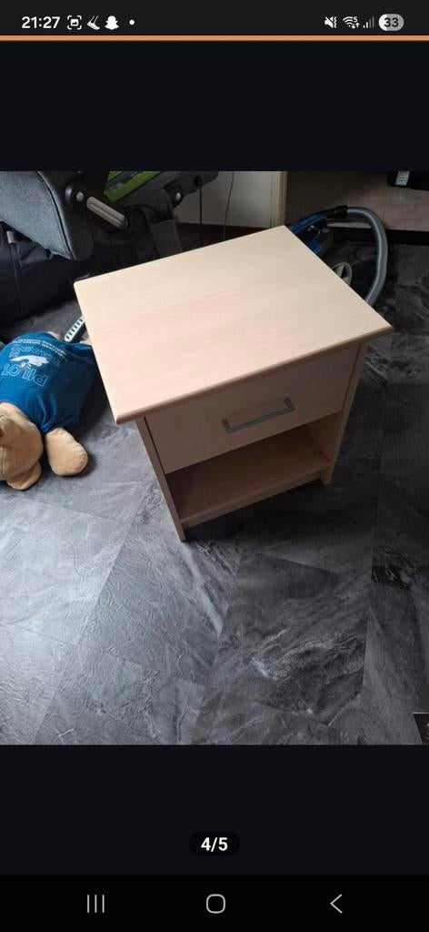 Nachtkastje, Ophalen, Zo goed als nieuw, Minder dan 45 cm, 55 tot 70 cm