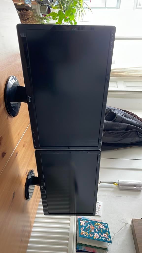 Iiyama prolite x2472hd monitoren, Kantelbaar, Full HD, Ophalen of Verzenden, 60 Hz of minder