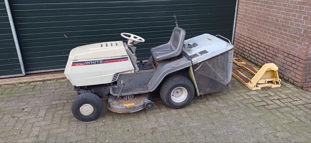 Zitmaaier White / mtd  met opvangbak, Tuin en Terras, Zitmaaiers, Ophalen, Gebruikt