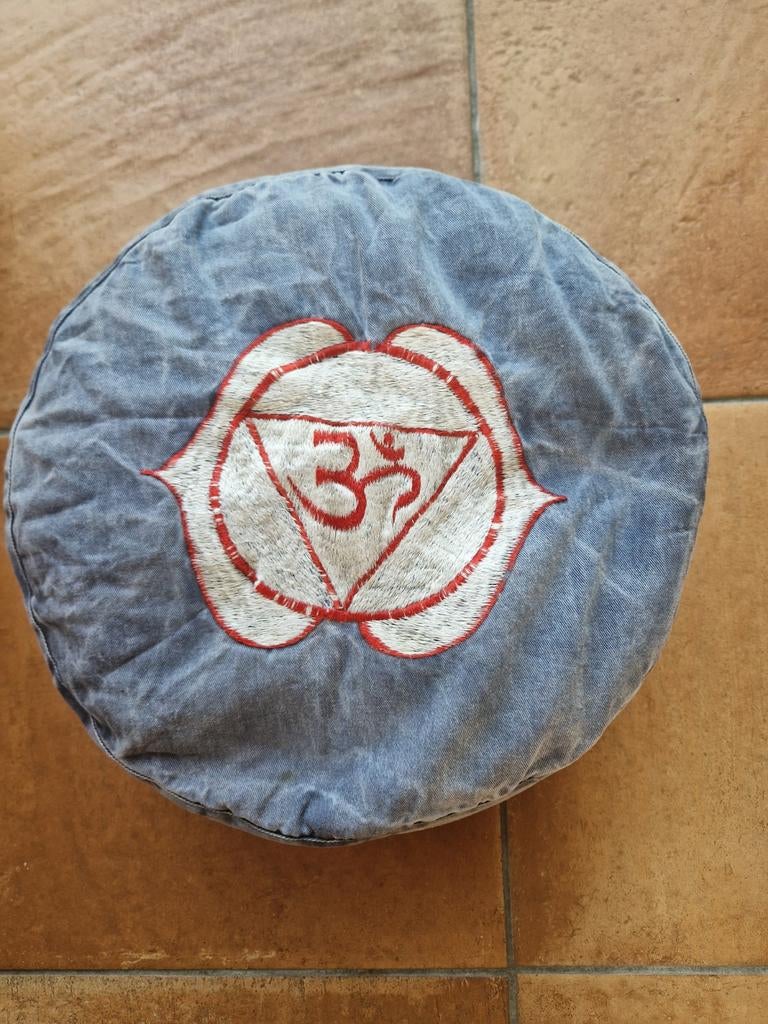 Handgemaakt Yoga/Meditatiekussen, Ophalen of Verzenden, Gebruikt, Overig