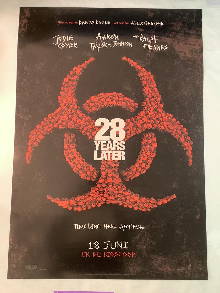 28 YEARS LATER   filmposter/ affiche  70-100 cm, Ophalen of Verzenden, Zo goed als nieuw, Deurposter of groter, Film en Tv