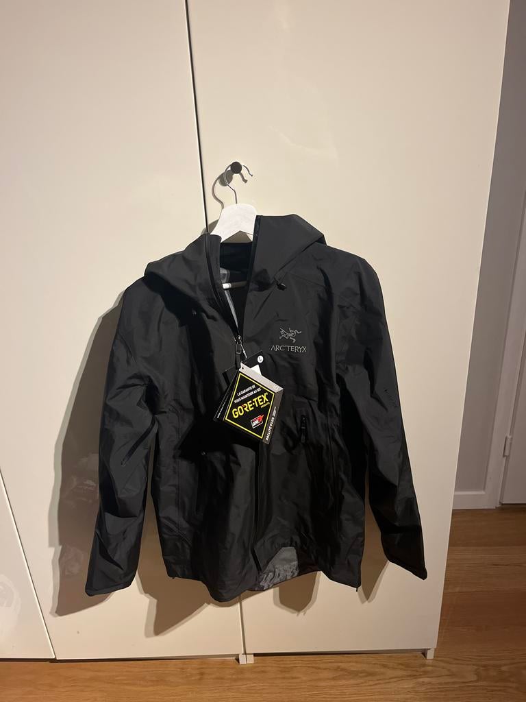 Arcteryx Beta LT Gore-Tex Jas Zwart Maat L Nieuw, Ophalen of Verzenden, Nieuw, Maat 52/54 (L), Zwart