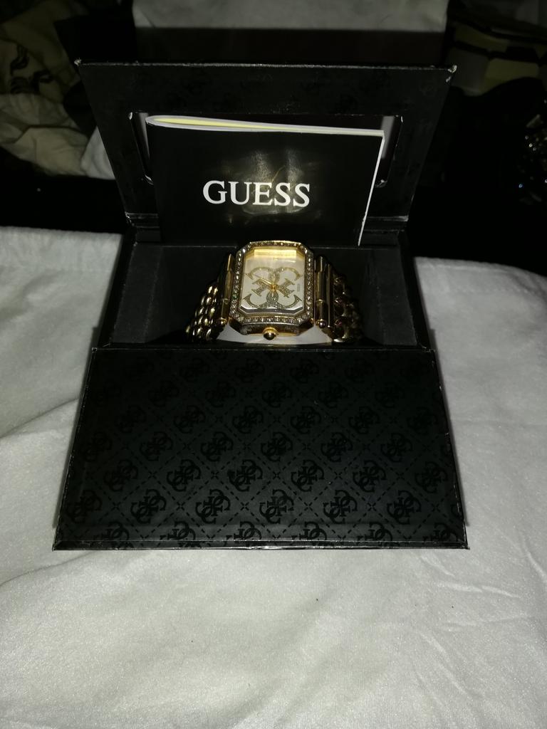 Guess horloge met toebehoren erbij, Overige materialen, Gebruikt, Guess, Polshorloge