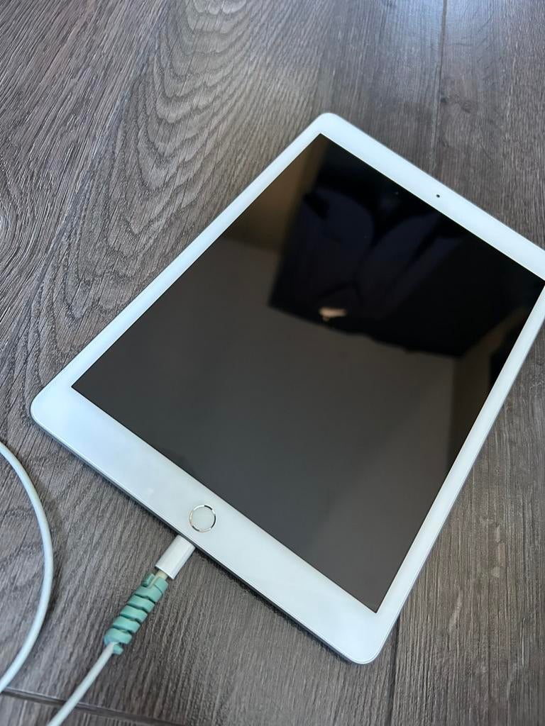 Apple Ipad (7e Generatie) Wit, Computers en Software, Apple iPads, Ophalen of Verzenden, Zo goed als nieuw, 10 inch, 32 GB