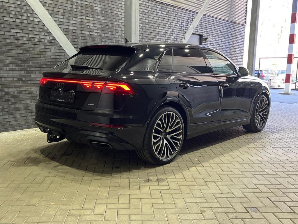 Audi Q8 60 TFSI e quattro Pro Line S Competition | 23 Inch |, Automaat, Lichtsensor, Gebruikt, 2995 cc