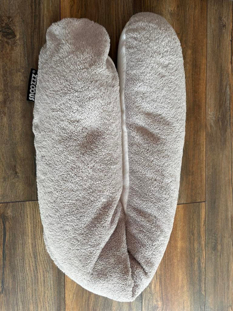 Snoozzz voedingskussen wit teddy grijs, Ophalen, Gebruikt