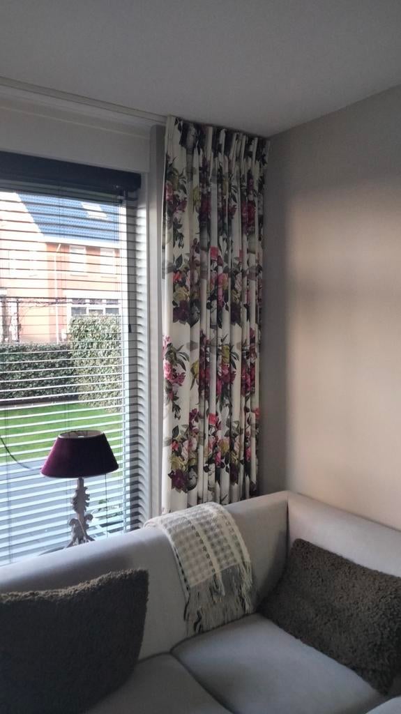 2  Stel Designers Guild gordijnen, Ophalen of Verzenden, Zo goed als nieuw, 200 cm of meer, 200 cm of meer