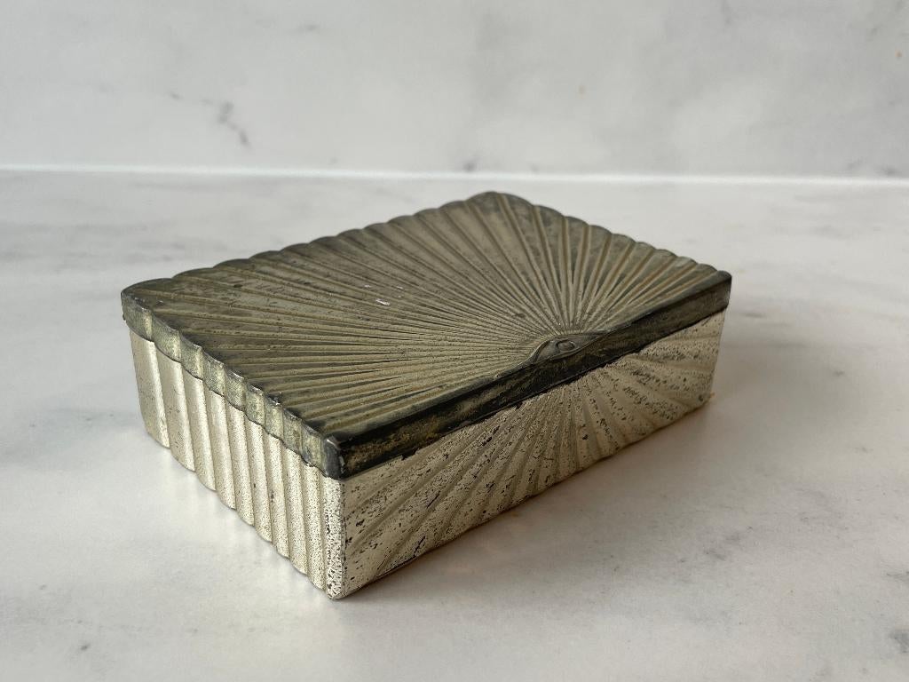 Mooi Art Deco sigaren doosje. (Verzilverd), Ophalen of Verzenden