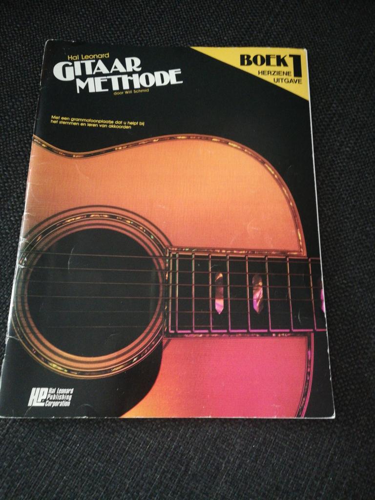 Hal leonard gitaar methode boek 1, herziene uitgave, Gitaar, Klassiek, Les of Cursus, Ophalen of Verzenden