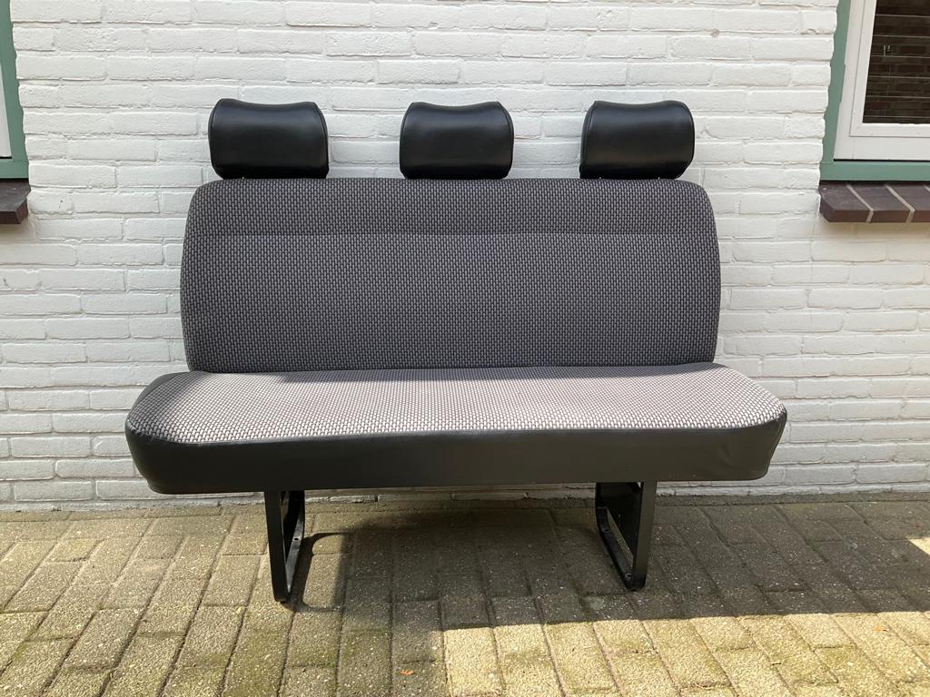 Mercedes 310 BJ 1988 - zeer goed stoelen en banken, Ophalen, Zo goed als nieuw