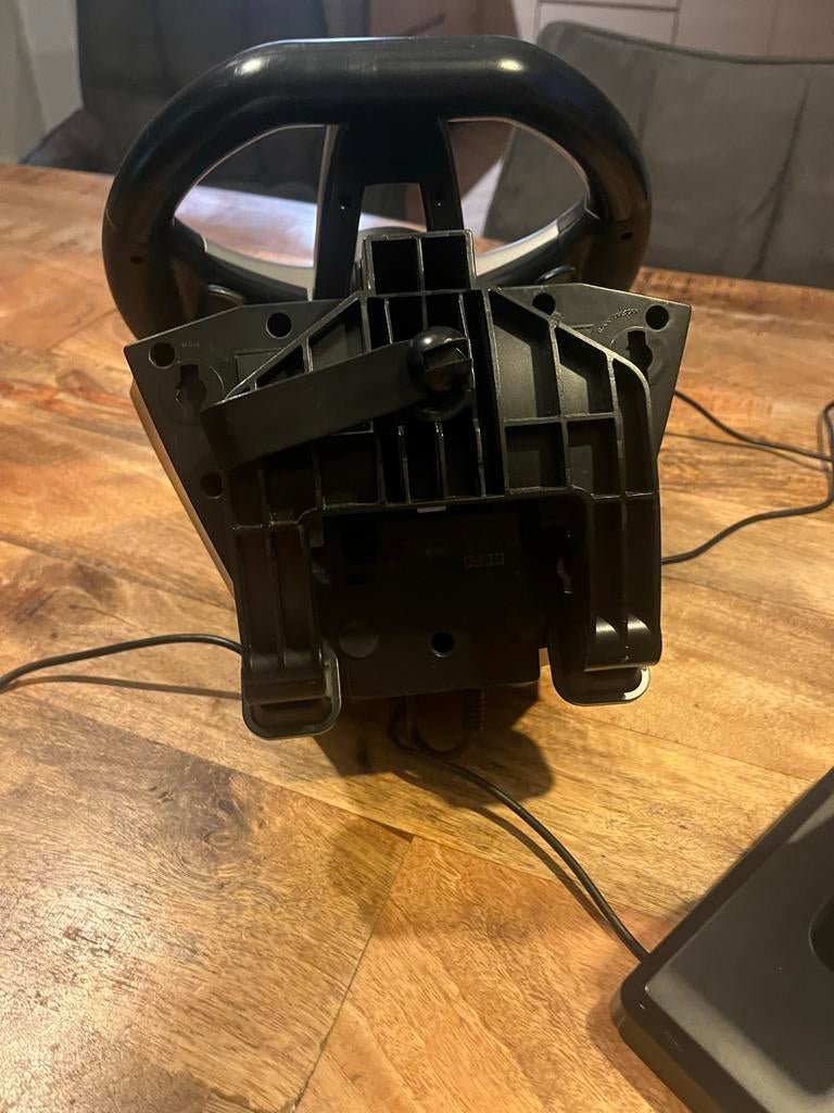 Hori Racing Wheel Apex voor PlayStation, Spelcomputers en Games, Spelcomputers | Sony PlayStation Consoles | Accessoires, Ophalen of Verzenden