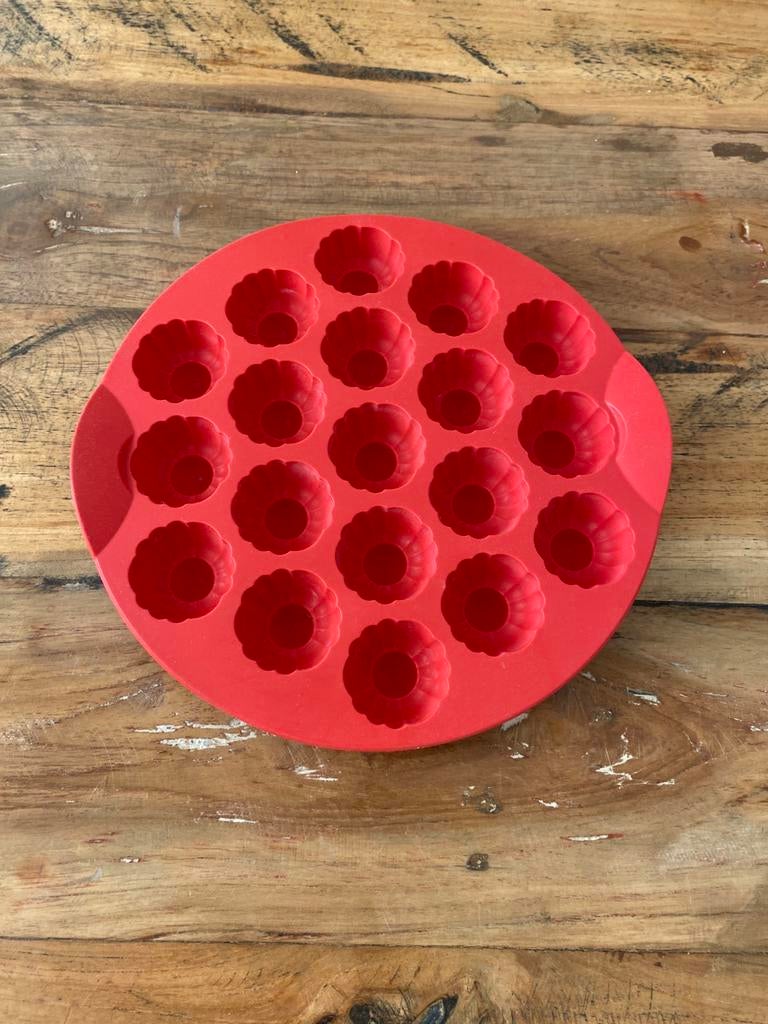 Tupperware silleconen bakvorm, Ophalen of Verzenden, Rood, Overige typen