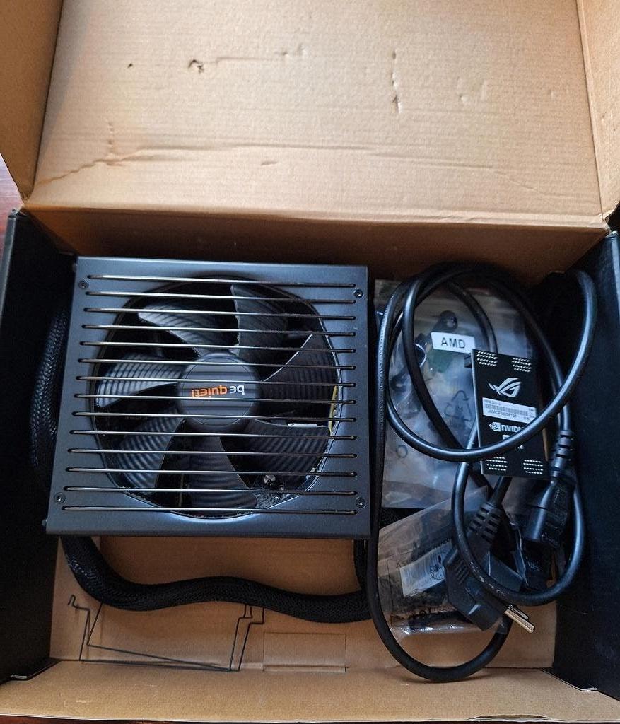 be quiet! Straight Power 10 600W 80+ Gold Certified ATX PSU, Ophalen of Verzenden, Zo goed als nieuw