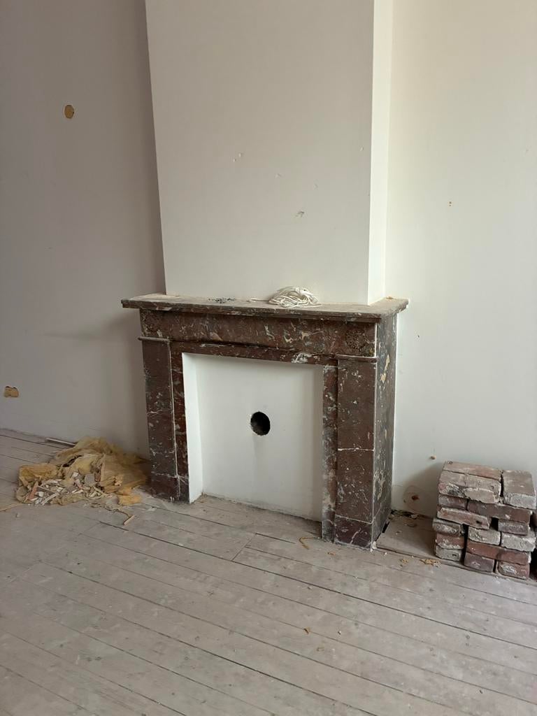 Antieke marmeren schouw / schoorsteenmantel, Ophalen, Gebruikt, Inbouwhaard, Overige soorten