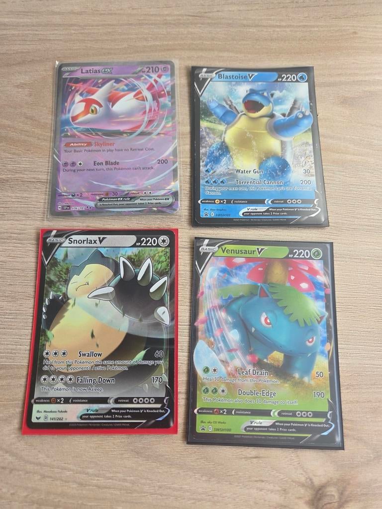 4 Pokémon kaarten, Ophalen of Verzenden
