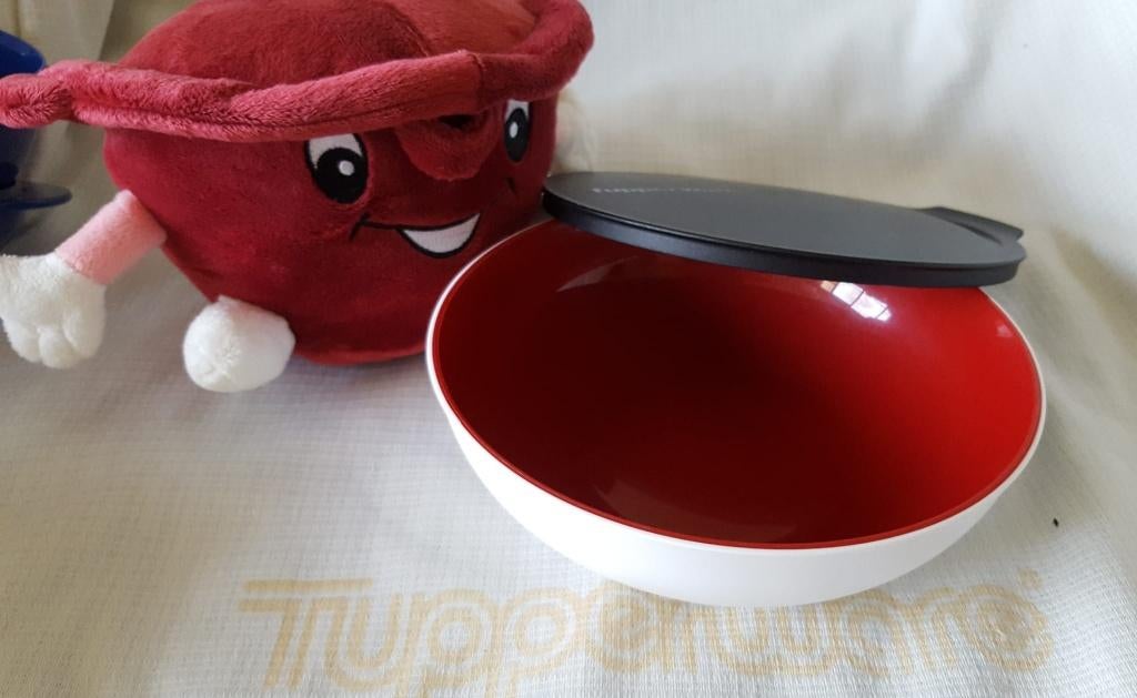 Tup. adv. 23: Allegra schaaltje 740 ml, Huis en Inrichting, Keuken | Tupperware, Gebruikt, Overige typen, Rood, Ophalen of Verzenden