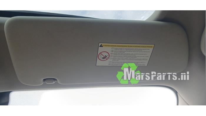 Zonneklep van een Peugeot 3008, Gebruikt, -, -, Ophalen of Verzenden