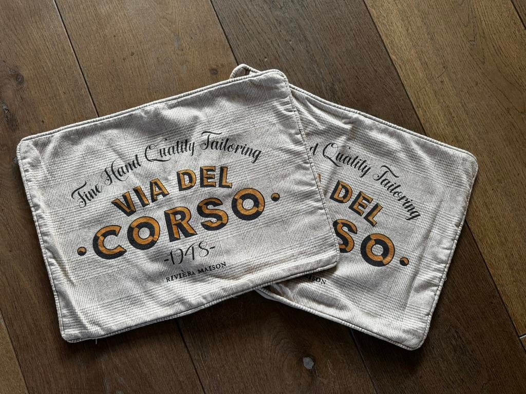 Set van 2 kussenhoezen Riviera Maison, Ophalen of Verzenden, Zo goed als nieuw, Vierkant