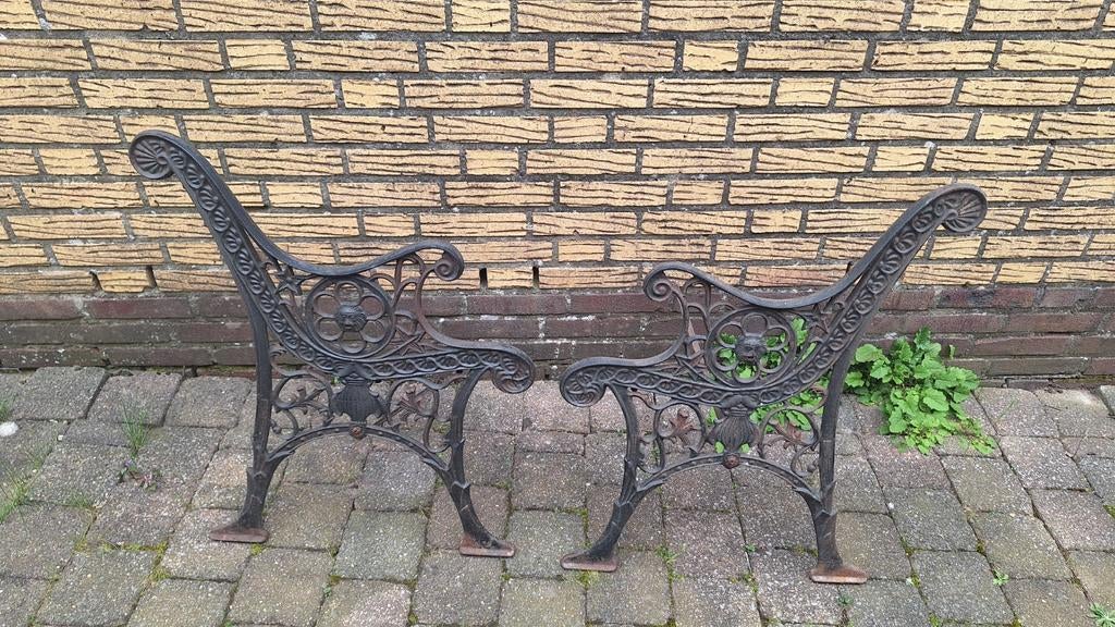 Tuinbank 2 zijkanten, Ophalen, Gebruikt, Metaal