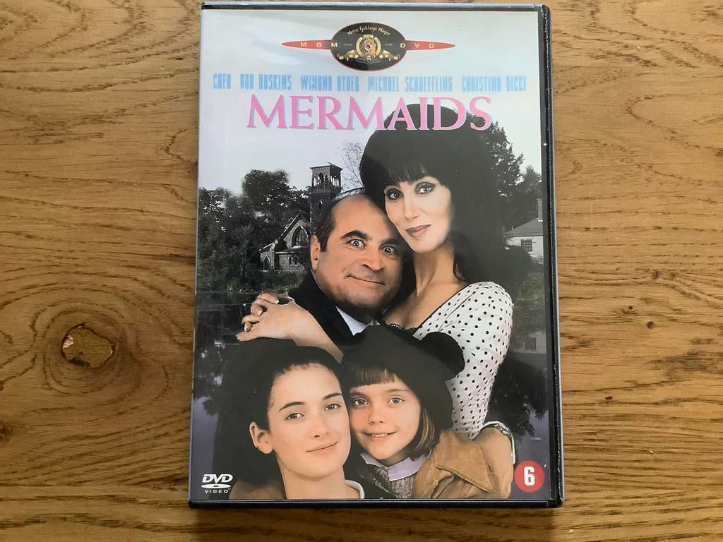MERMAIDS, Cher, Winona Ryder, Bob Hoskins, Christina Nicci., Ophalen of Verzenden, Zo goed als nieuw, Komedie, Alle leeftijden
