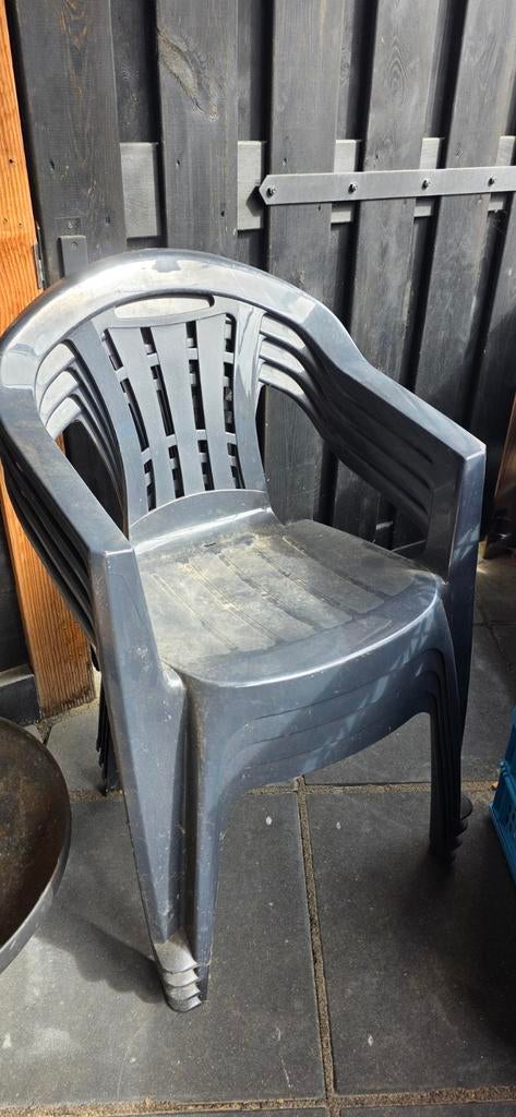 Gratis! 4 tuin stapel stoelen blauw, Ophalen, Gebruikt, Kunststof