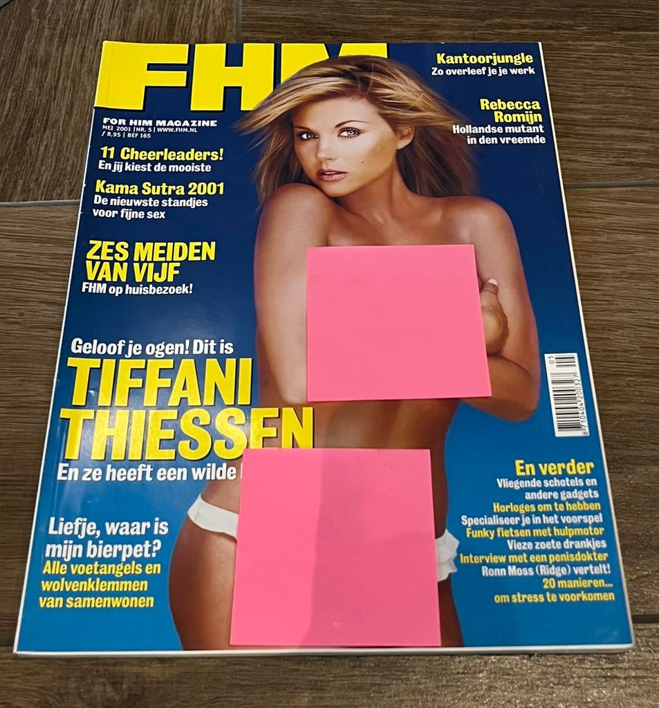 Vintage Fhm 2001 Tiffani Thiessen rare! Collectors, Ophalen of Verzenden, 1980 tot heden, Tijdschrift