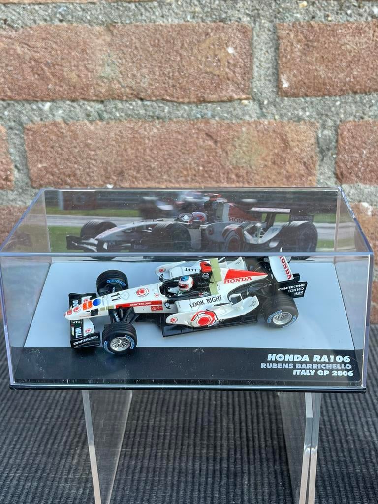 1:43 F1 Honda RA106 Rubens Barrichello, Ophalen of Verzenden, Zo goed als nieuw, Auto, Overige merken