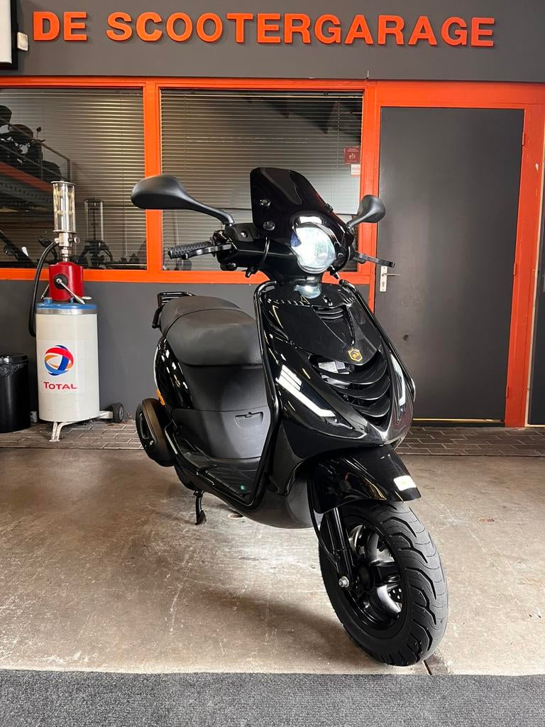 Piaggio Zip Brom 45km E4 SP 2019 Full black on black, Gebruikt, Piaggio, Piaggio, Maximaal 45 km/u