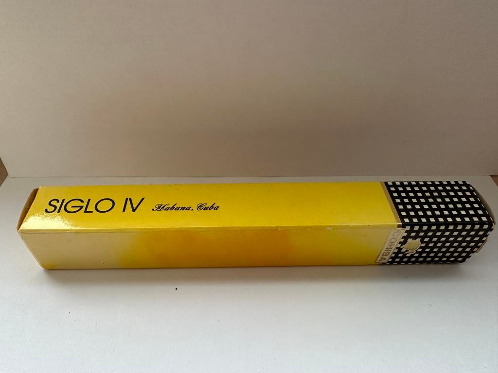 Sigarendoosje Cohiba Siglo IV Habano Cuba, Verzamelen, Rookartikelen, Aanstekers en Luciferdoosjes, Ophalen of Verzenden, Gebruikt
