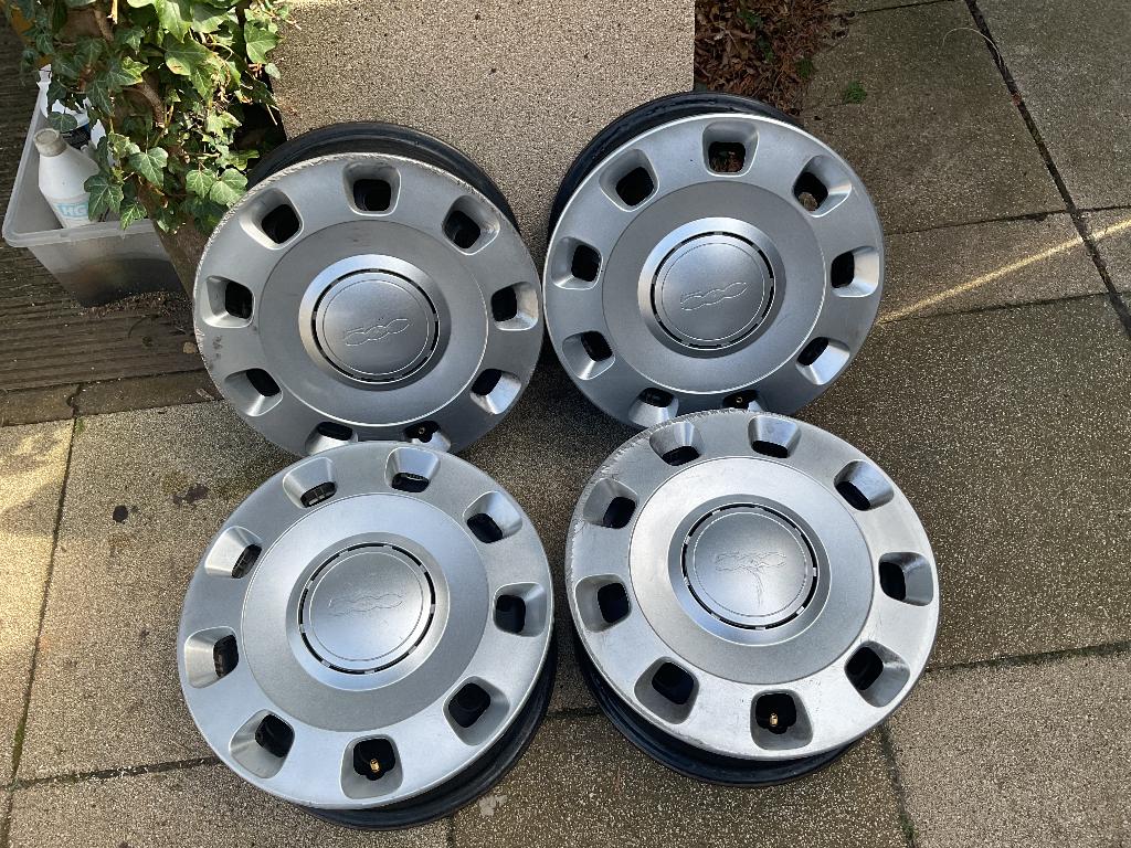 14 inch stalen velgen Fiat, Ophalen