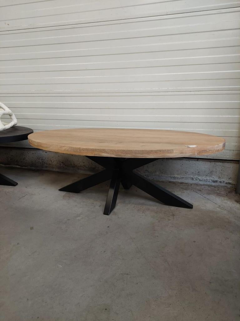 Groot assortiment showroom tafels mango design onderstel, Huis en Inrichting, Tafels | Eettafels, Design, klassiek, markant, landelijk, modern