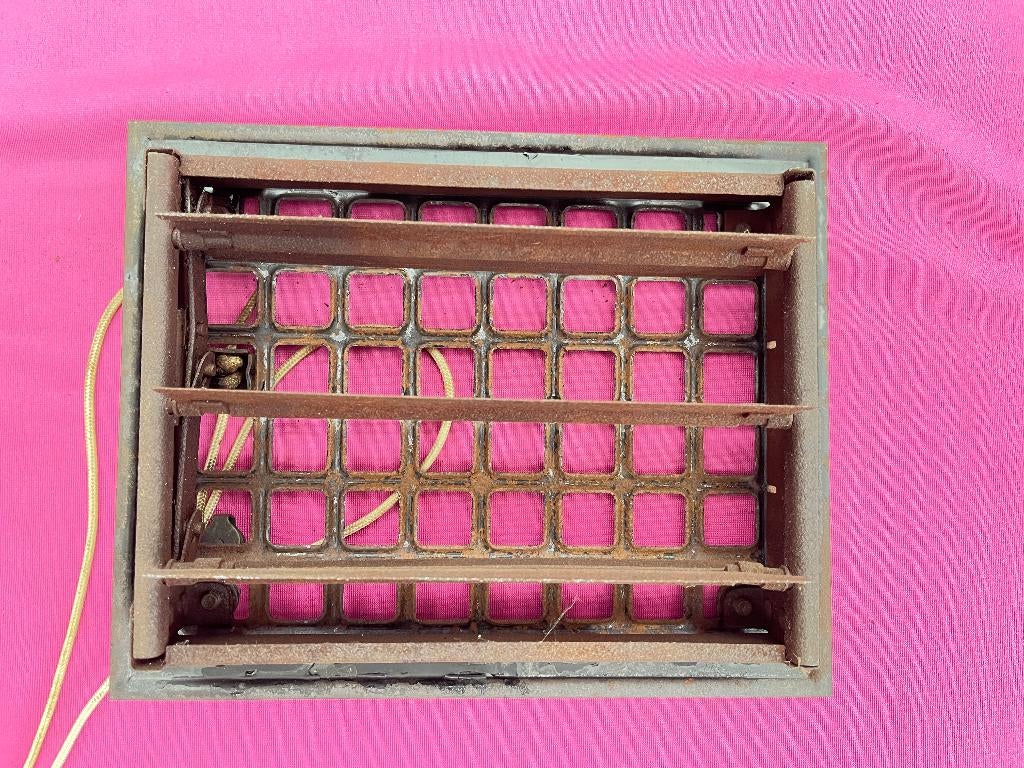 Oude gietijzeren ventilatie rooster, ontluchting roosters, Ophalen of Verzenden, Gebruikt