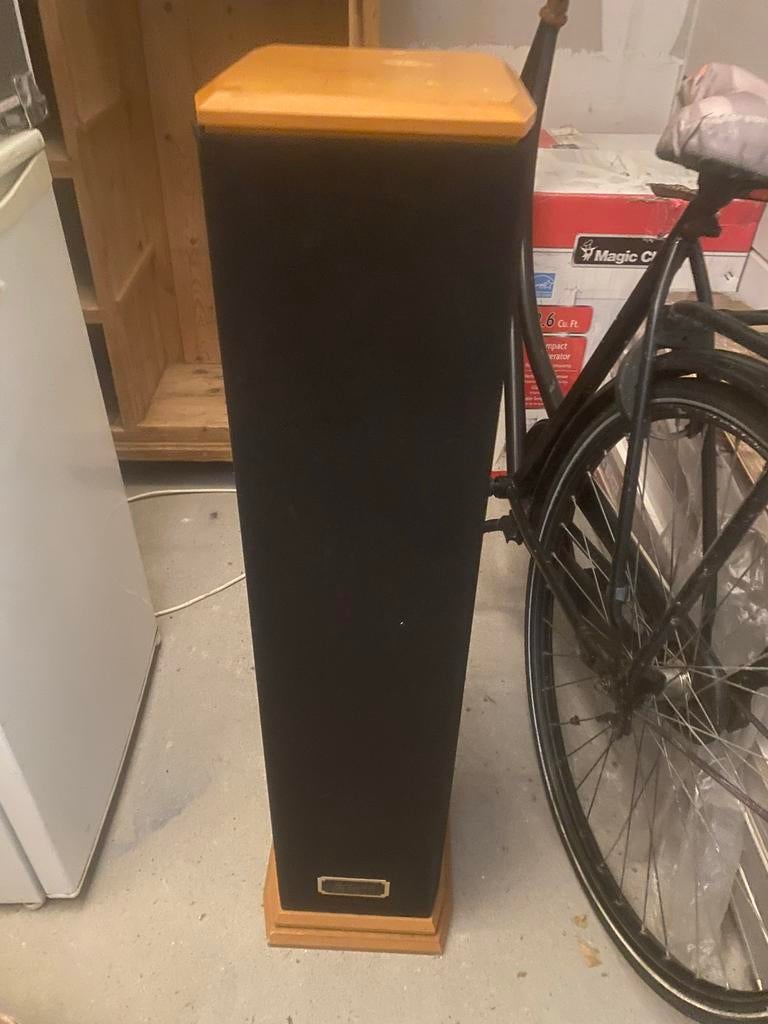 Speaker set - 2 stuks h 96,5cm b 24 cm  d 27cm, Overige merken, Gebruikt, Ophalen of Verzenden, 60 tot 120 watt