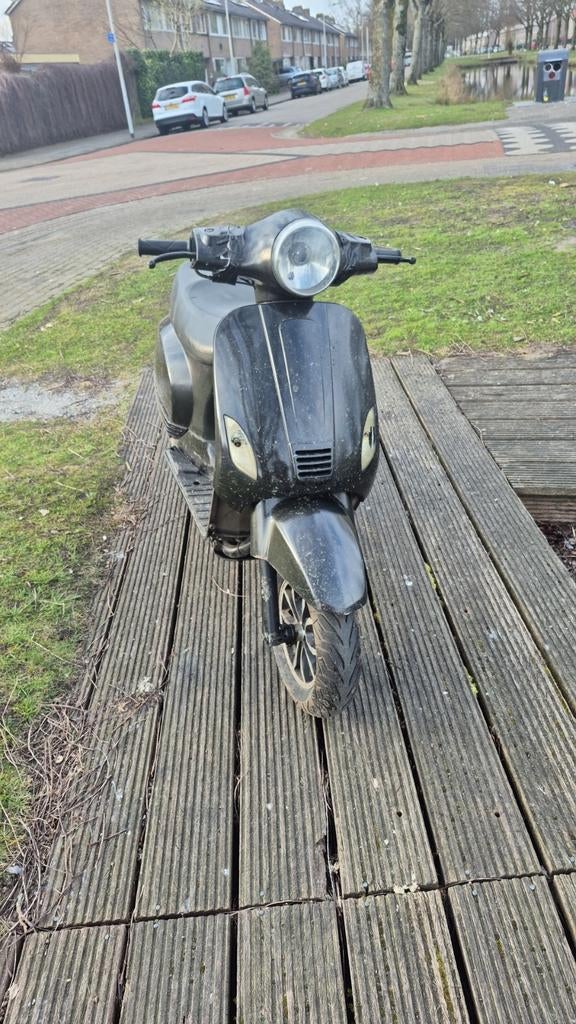 LET OP: de scooter zelf is niet gestolen, zie beschrijving, Ophalen, Benzine, Overige merken