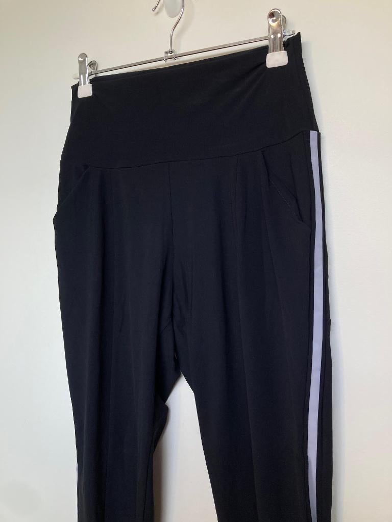 Japan TKY zwarte high waist travelstof broek grijze bies XS, Japan TKY, Leidsevaartweg 1, 2106NA Heemstede, Ophalen of Verzenden