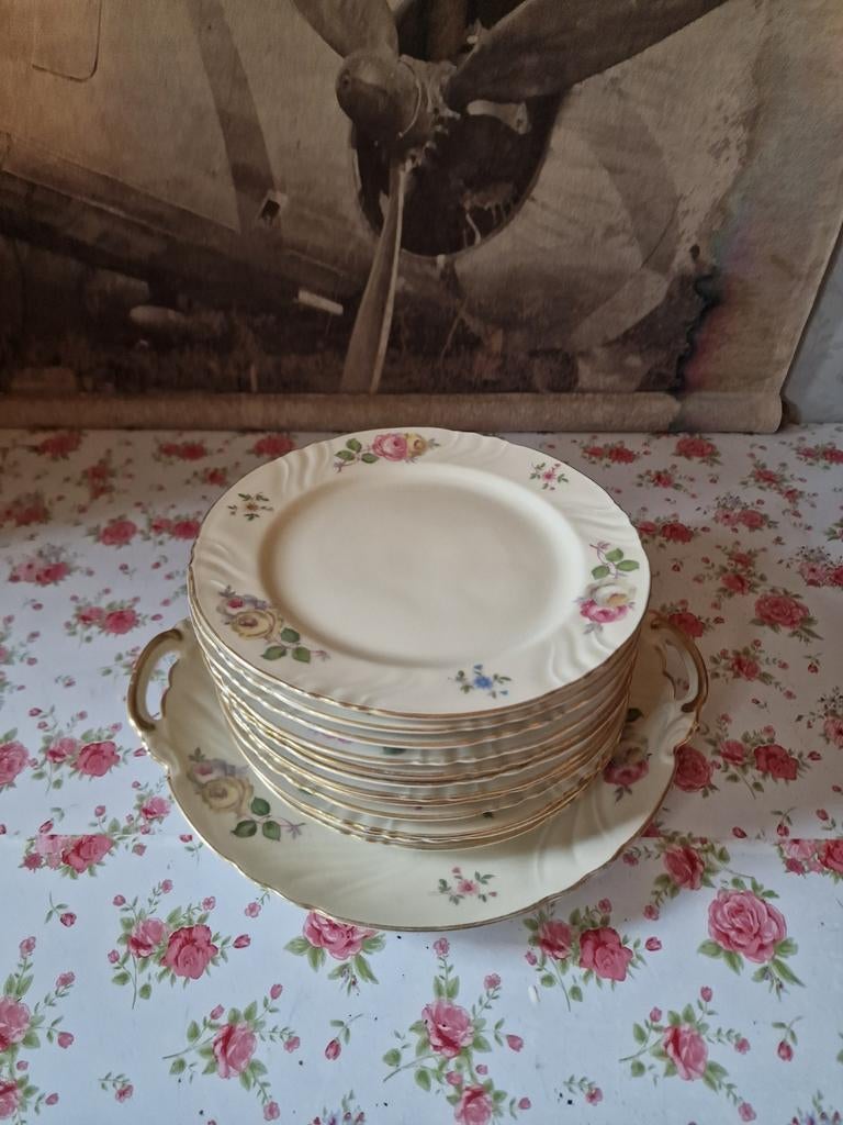 Porseleinen gebakstel thomas ivory bavaria, Antiek en Kunst, Antiek | Servies compleet, Ophalen of Verzenden