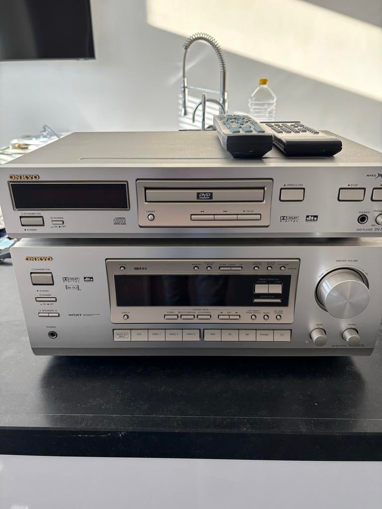 Onkyo TXDS575 receiver & DVS525 dvd speler, Ophalen, Gebruikt, Onkyo
