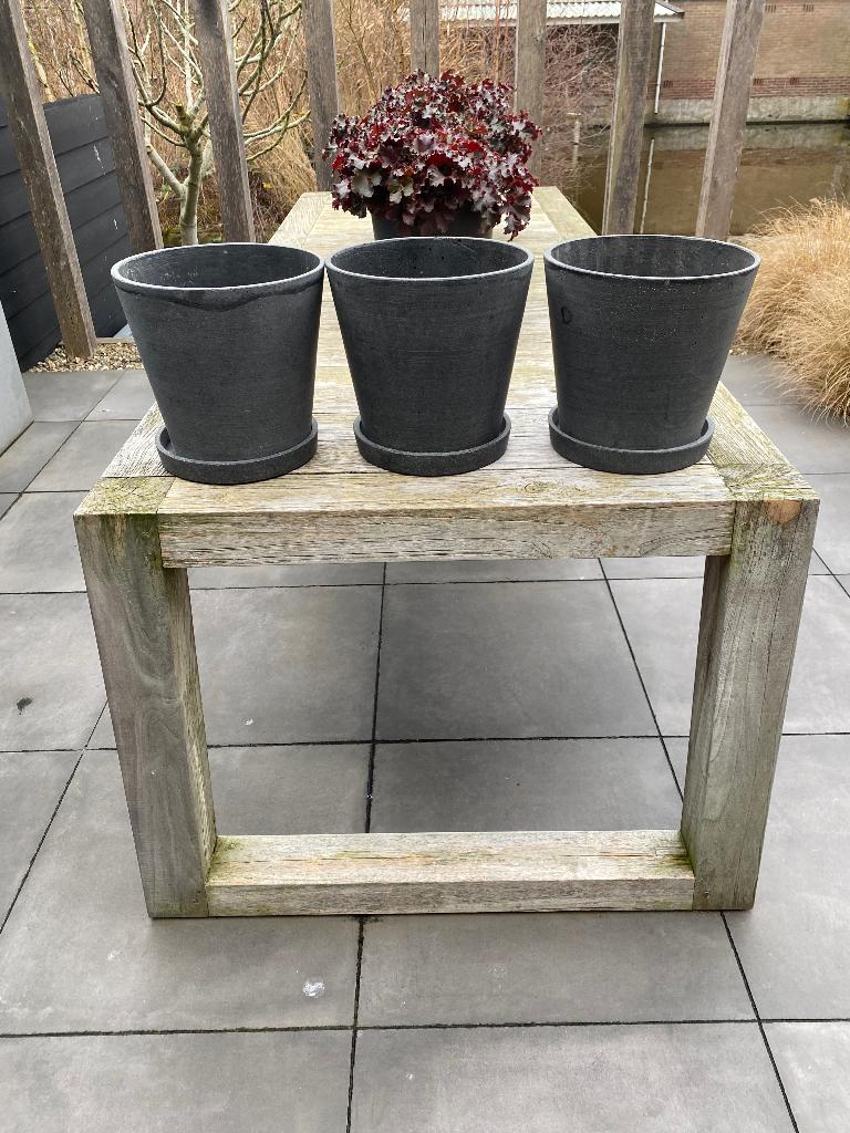 Hay Flowerpot XXL, Tuin en Terras, Bloempotten, Gebruikt, Overige materialen, Binnen, Minder dan 40 cm, 25 tot 40 cm, Rond, Ophalen
