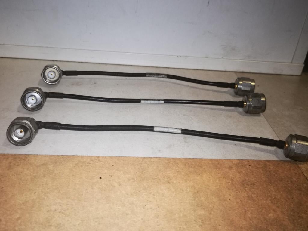 Semi rigid N male 18GHz recht haaks, Telecommunicatie, Antennes en Masten, Ophalen of Verzenden, Antenne