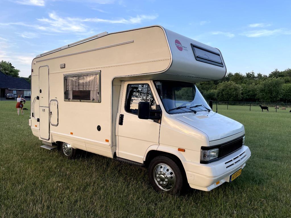5p Fiat 290 camper met airco en alkoof te huur