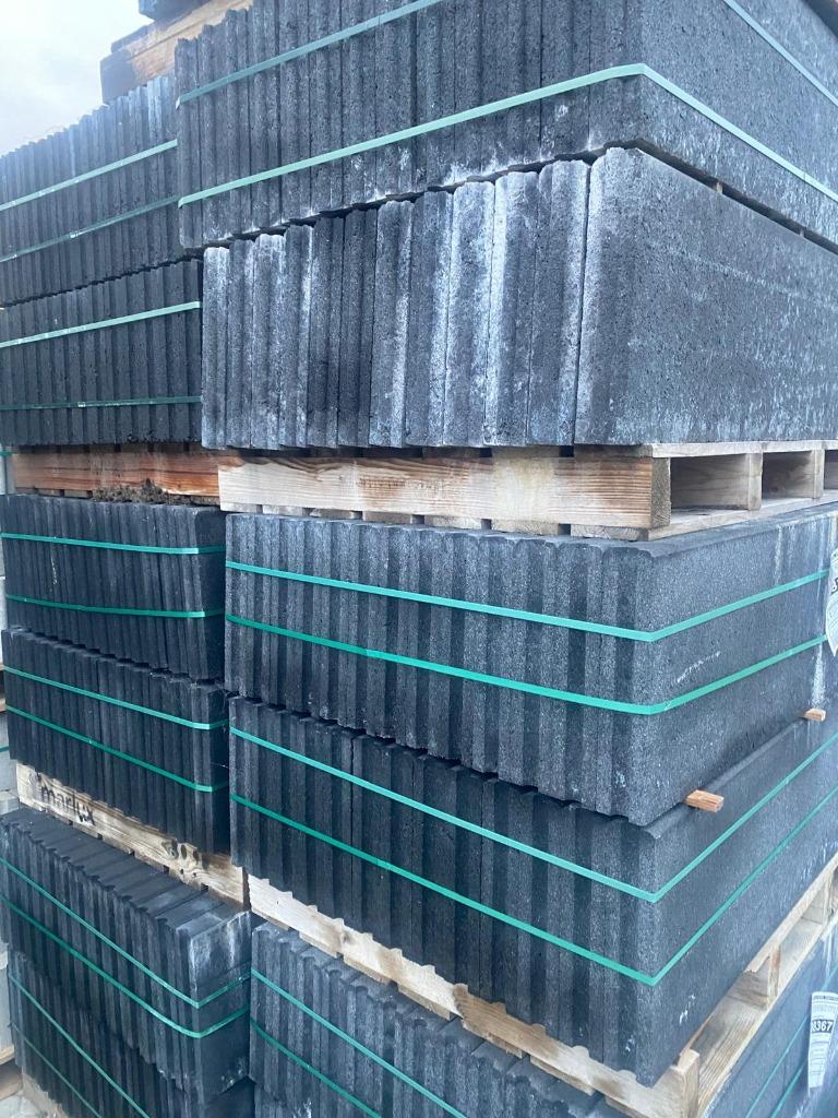 Alle soorten opsluitbanden en betonbanden bijna gratis Beige, Ophalen, Nieuw, Minder dan 25 cm, Border